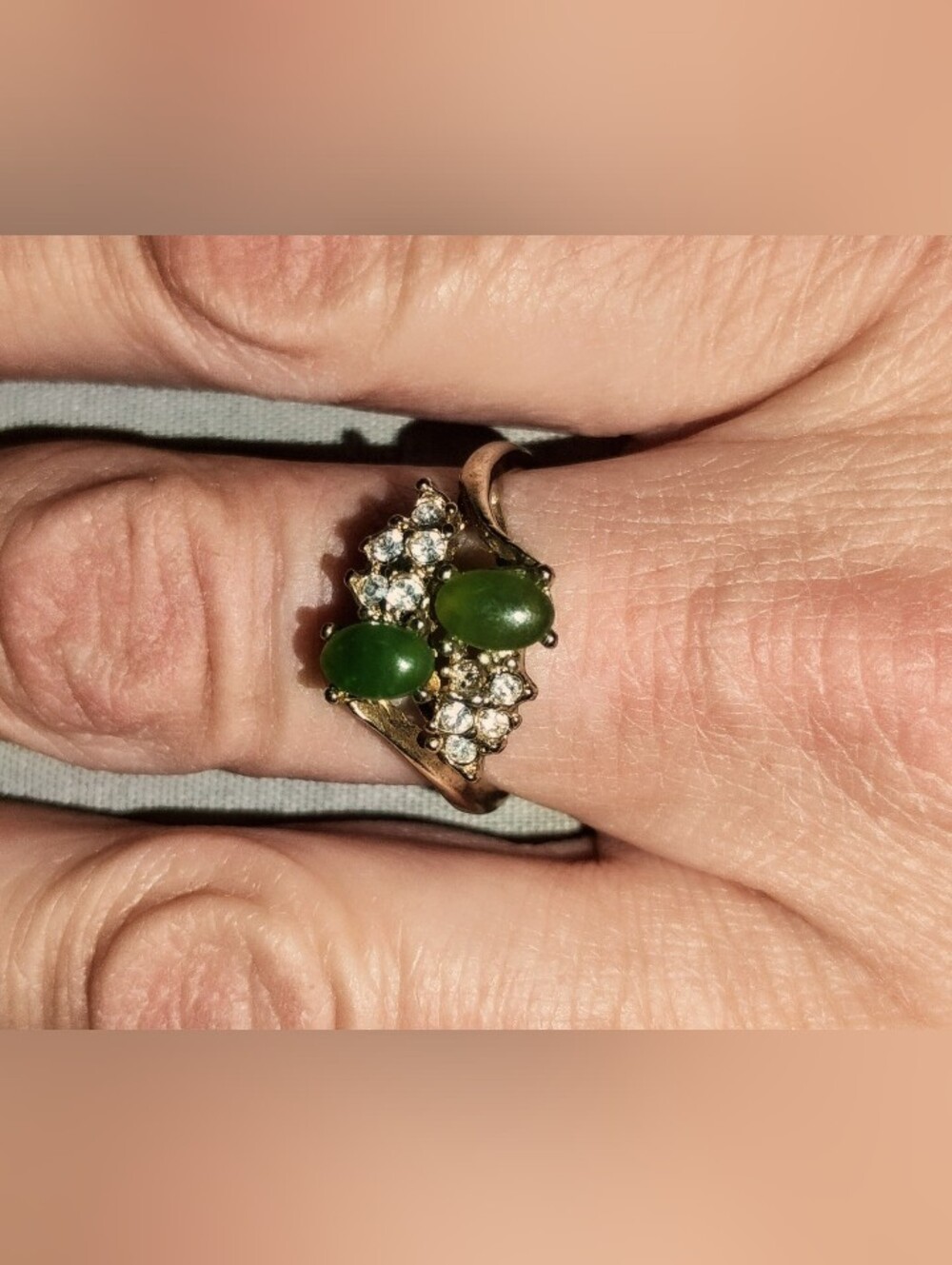 Uncus Signed Vintage MCM Green Jadeite  Style Bypass Ring - Size 7.5